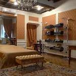 The Tailor\'S Suite